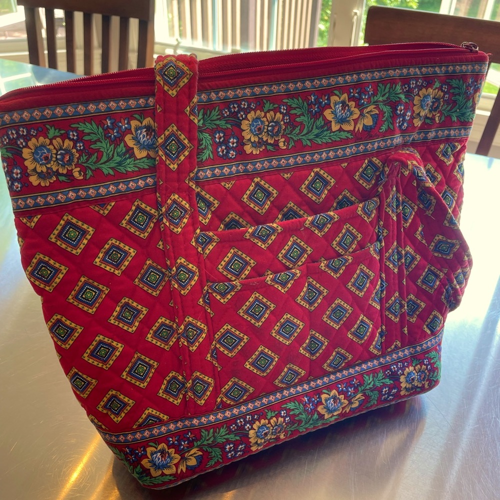 Vera Bradley Red Blue Villa tote